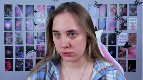 miamilas online show from February 20, 8:06 am