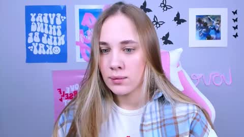 miamilas online show from December 16, 4:23 am