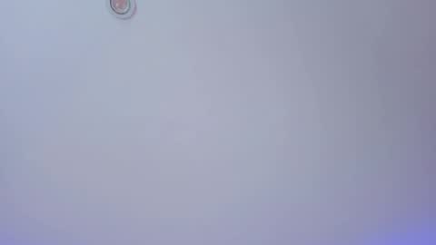 Mia   -5 7001400 Follow  online show from February 20, 1:12 pm