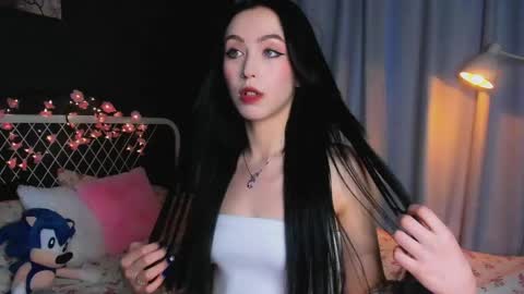 Liz online show from May 13, 5:19 pm