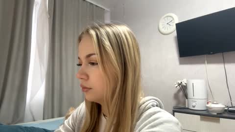 Milana online show from February 9, 12:18 pm