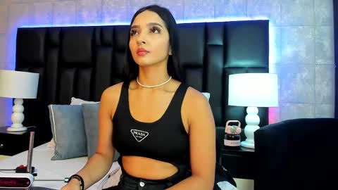 Mia Sweetth online show from February 13, 11:39 am