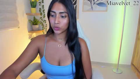 Mia Velvet  online show from February 20, 5:39 am