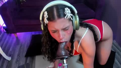 Micki online show from March 12, 12:30 pm