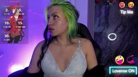 midory_ online show from October 5, 5:45 am