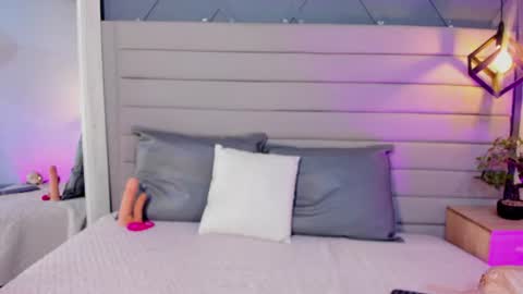 miia_ferrari online show from July 1, 1:54 pm