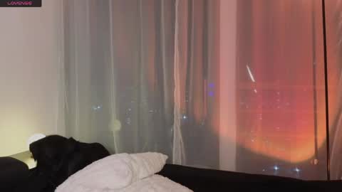   online show from April 16, 12:44 am