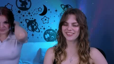 Mika online show from April 13, 9:04 pm