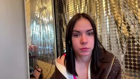 Mila online show from April 22, 7:27 am