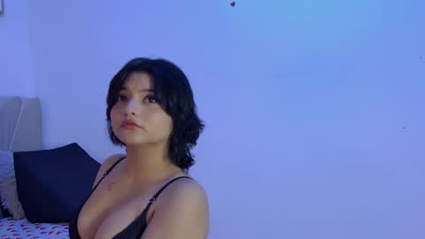 Mikoto Urb online show from November 20, 7:59 pm