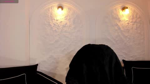 Mila online show from October 21, 2:04 am