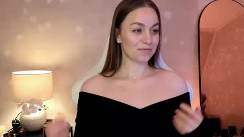 Mila Fleur online show from October 4, 2:22 pm