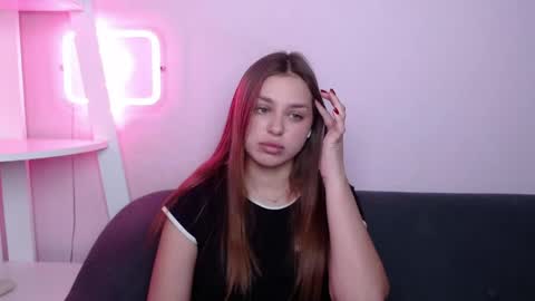 milanaangelas online show from March 17, 8:46 pm