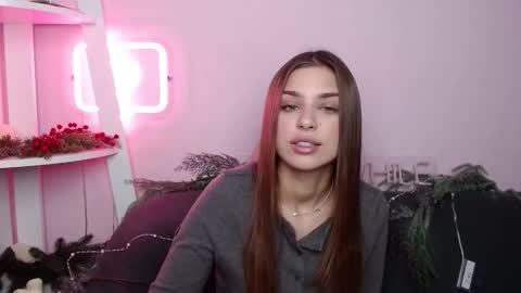 milanaangelas online show from January 18, 5:59 am