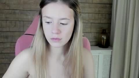 MilanaBalmain online show from November 22, 4:15 am