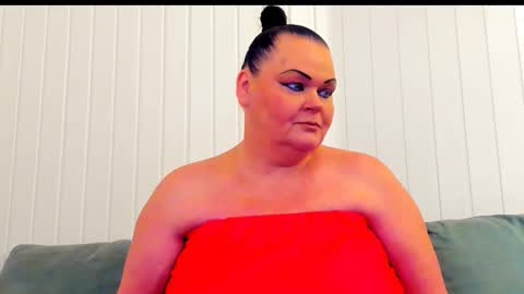 Lana online show from January 9, 2:32 pm