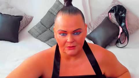 Lana online show from October 8, 7:13 am