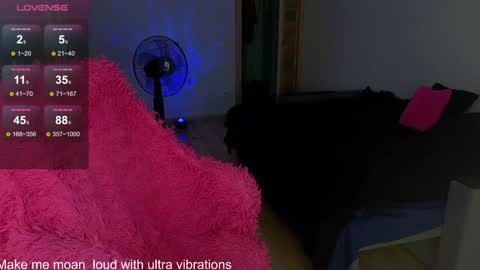 Lana online show from December 19, 9:27 pm