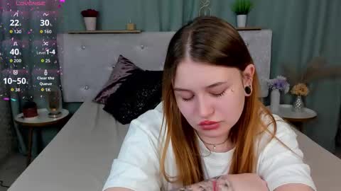 milanaxhoney online show from February 28, 2:00 am