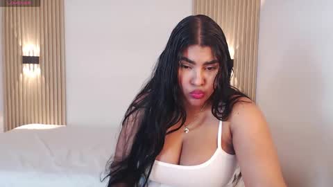 milarose5 online show from June 5, 1:17 pm