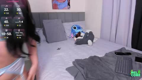 milas mith  online show from February 11, 3:41 am