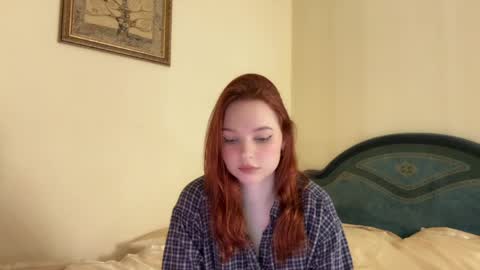 Lana online show from March 30, 3:33 pm