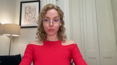 Mila online show from November 24, 2:19 pm