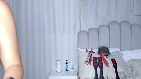 MILEY  online show from September 26, 1:47 am