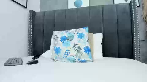 Milf Loven online show from November 20, 4:08 pm