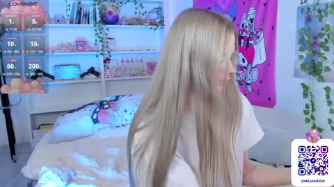 Milia online show from February 3, 10:21 pm