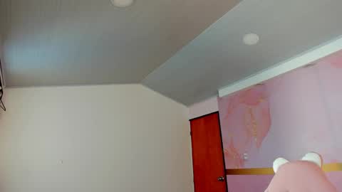 S O F I A online show from September 25, 12:37 pm