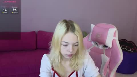 Hello  Im Mila online show from December 14, 9:15 am