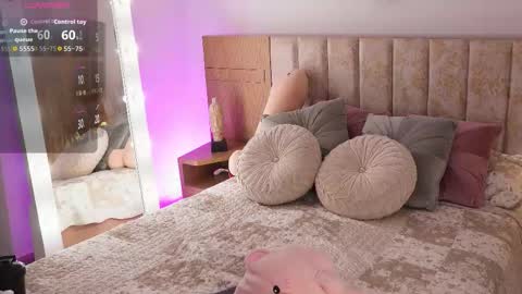 erika rf99 online show from February 6, 1:42 am