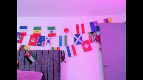 miller_silvana online show from July 15, 11:37 am
