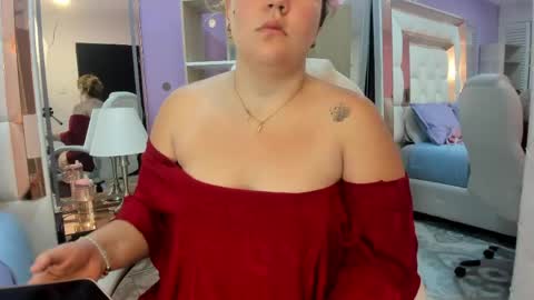 millers_rousse online show from May 27, 12:24 pm