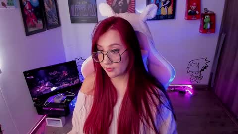 Monkey D Maddie online show from February 24, 8:47 pm