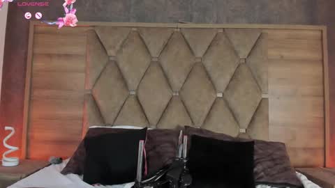 CherryTattoo online show from February 8, 9:50 pm