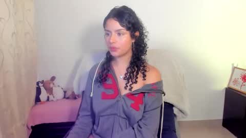 Mimii  online show from May 10, 5:42 am