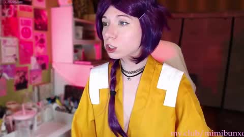 Mimi Bunny  online show from May 5, 4:15 am