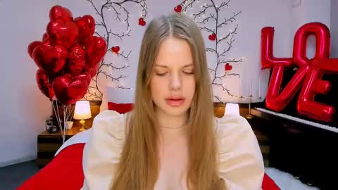 Kelly online show from February 14, 6:12 am