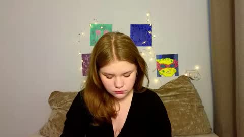 hi Im Mina  online show from March 6, 3:01 am