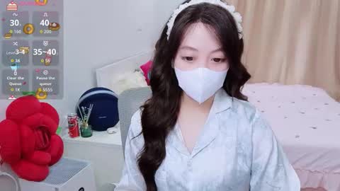 mina_686 online show from March 14, 8:15 am