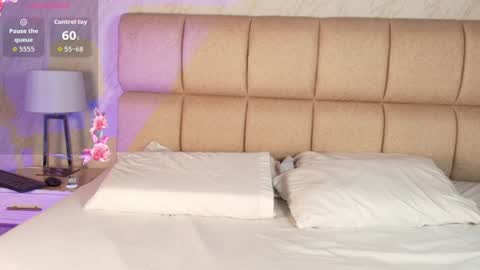 MINA MAWE online show from June 16, 12:39 pm