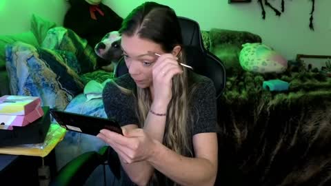 Mindy Mars online show from January 27, 4:01 pm