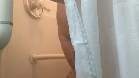 mindyourvib3z online show from December 1, 8:11 pm