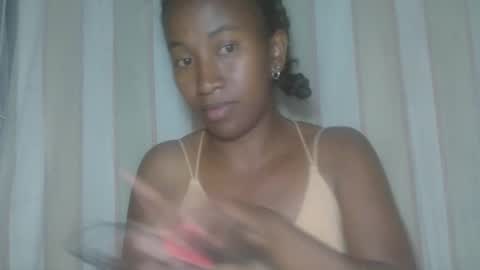 minouch211907 online show from November 17, 5:35 pm