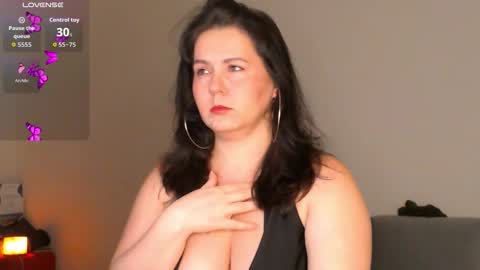 Meera online show from February 23, 10:20 pm