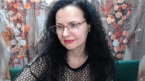 Miroslava Happi online show from April 3, 6:11 am