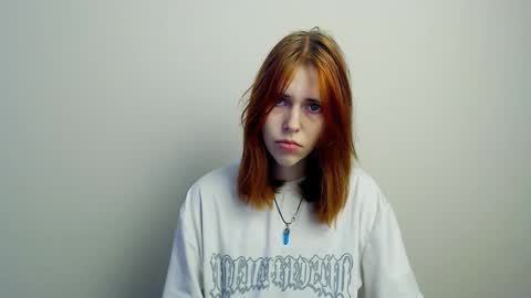 misaki_chan_ online show from November 10, 5:46 am