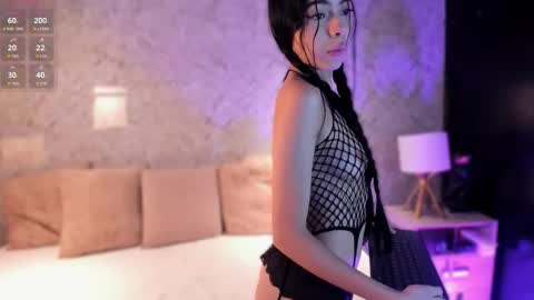 mishell_1 online show from December 18, 11:59 am